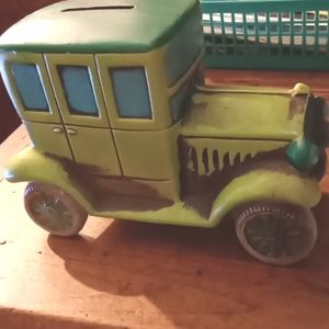 1967 R. Dakin Rare HTF Vintage ceramic  Model A coin bank.